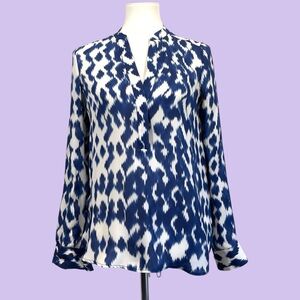 Vince Blue Patterned 100% Silk Blouse Size 0